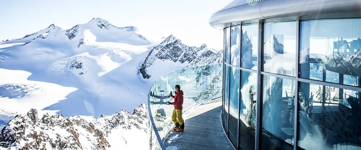 Skiing in Pitztal